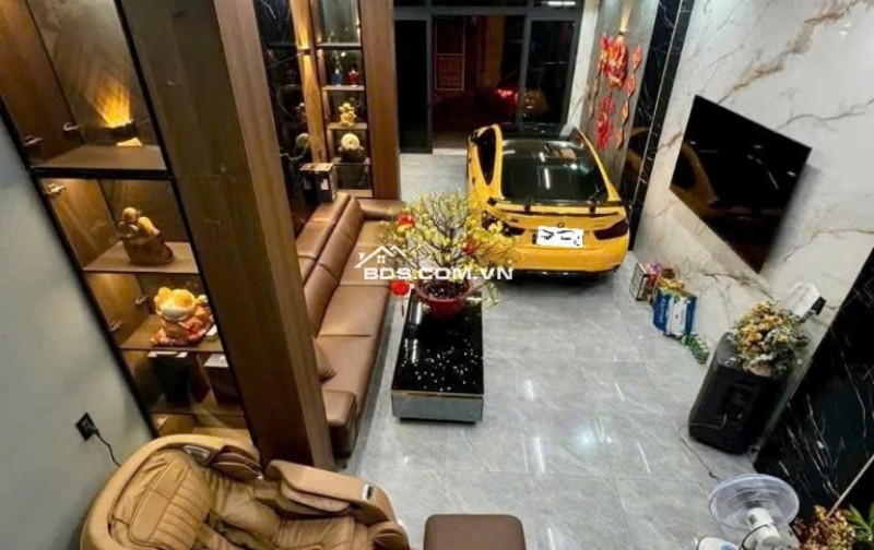 Nhà Góc 2MT KD Hẻm 6m, 20M ra MT Lạc Long Quân 50m2, 3 Tầng. Chỉ 9 tỷ